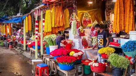 ভালোবাসা দিবসে ২০ কোটি টাকার ফুলবাণিজ্য